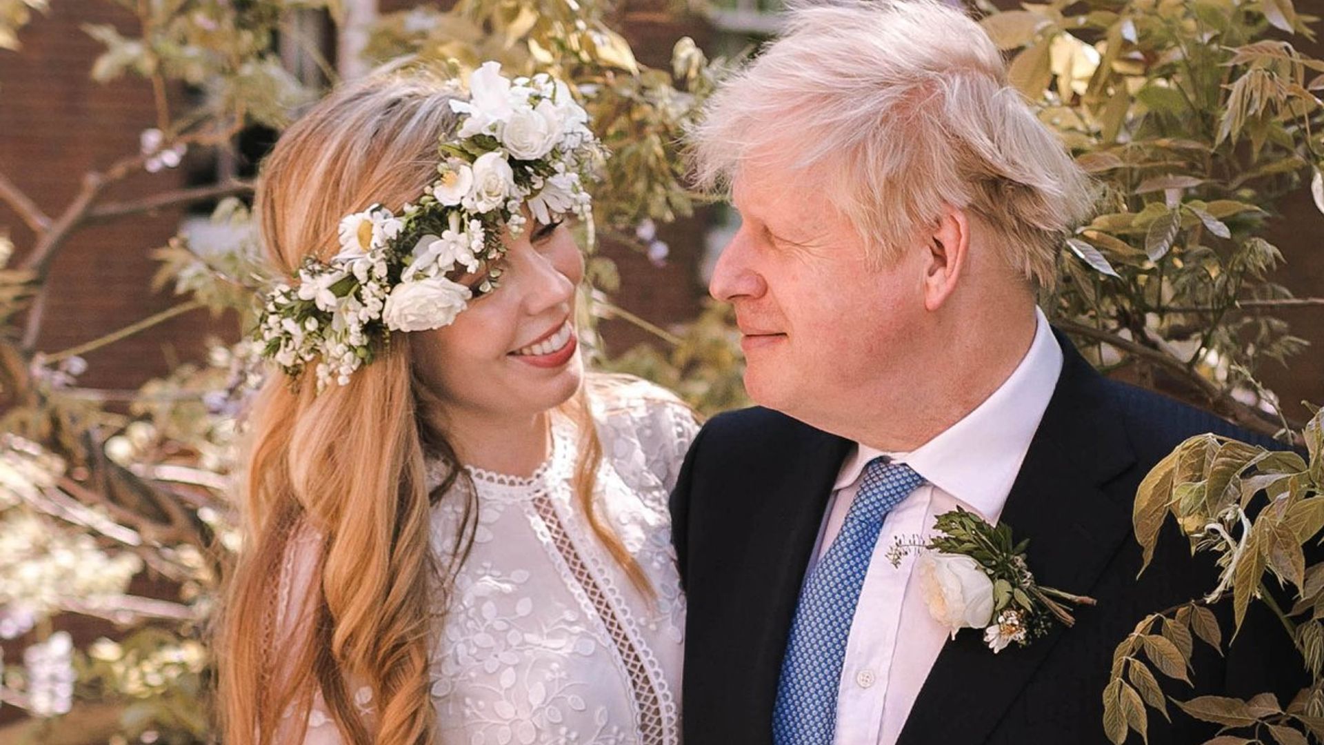 Boris Johnson: todos los detalles de su boda sorpresa y católica con Carrie Symonds