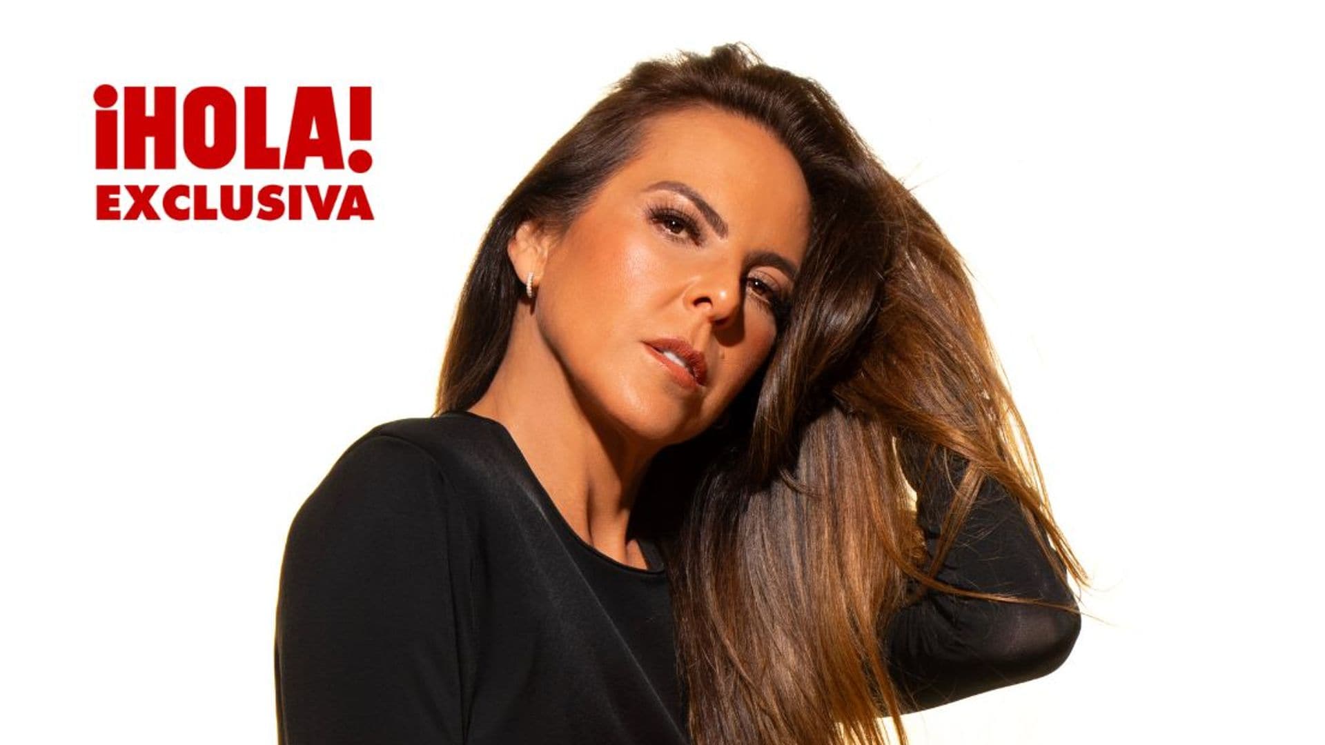 Fotógrafo: Francis Beltrán | Vestido: Mugler | Tacones: Manolo Blahnik