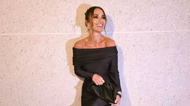 Paula Echevarría looks Navidad
