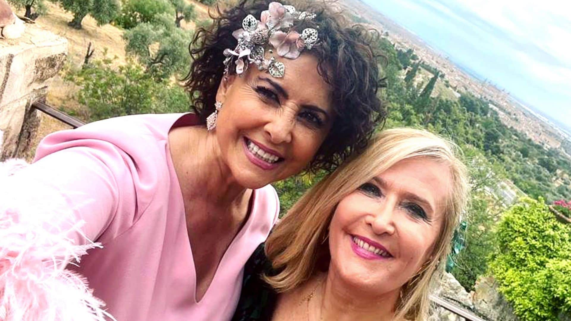 Nieves Herrero e Irma Soriano se van de boda: así ha sido el reencuentro de las dos 'chicas Hermida'