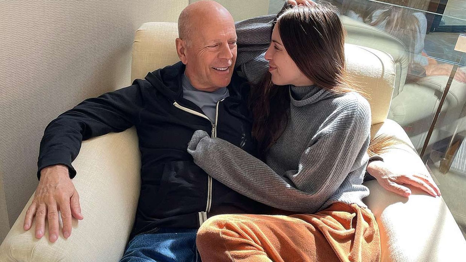 Scout agradece con estas dos fotos de Bruce Willis el cariño recibido tras anunciar la enfermedad de su padre