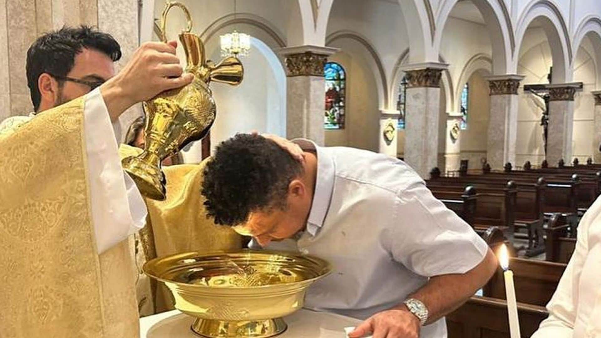 Las imágenes del bautizo de Ronaldo Nazario a los 46 años