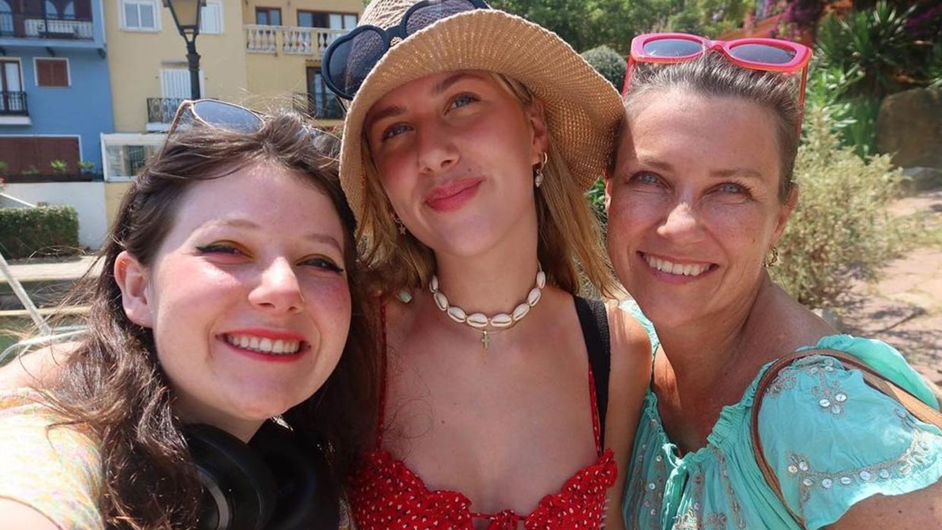 Marta Luisa de Noruega pasa las vacaciones en Valencia junto a sus tres hijas