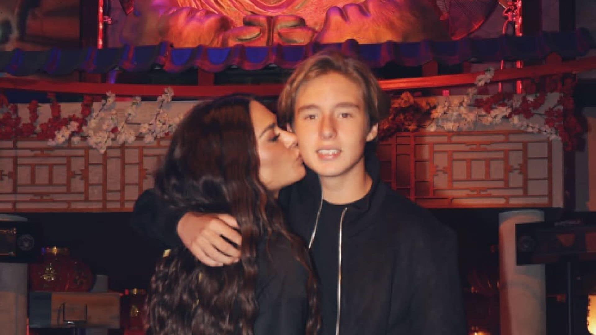 Mateo, hijo de Galilea, acompañó a su mamá en este festejo.