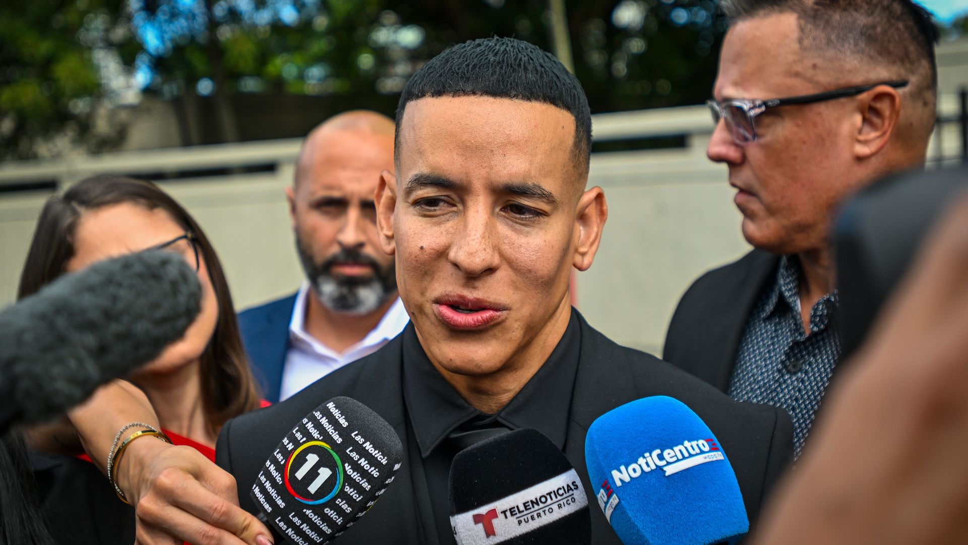 Daddy Yankee demanda a su exesposa por 250 millones de dólares