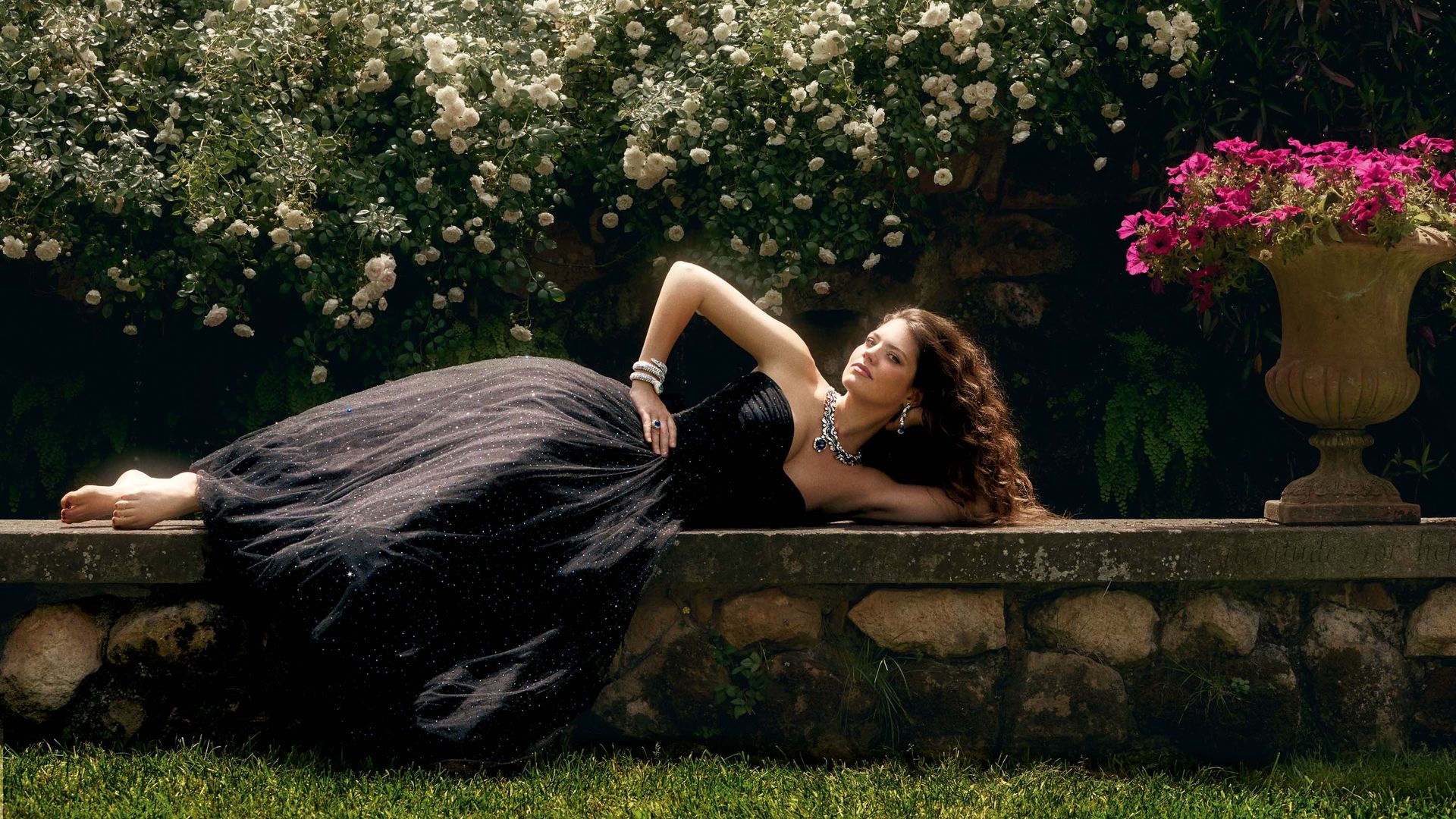 HOLA FASHION 143 Isabelle Junot