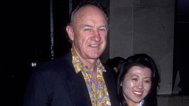 Gene Hackman y Betsy Arawaka