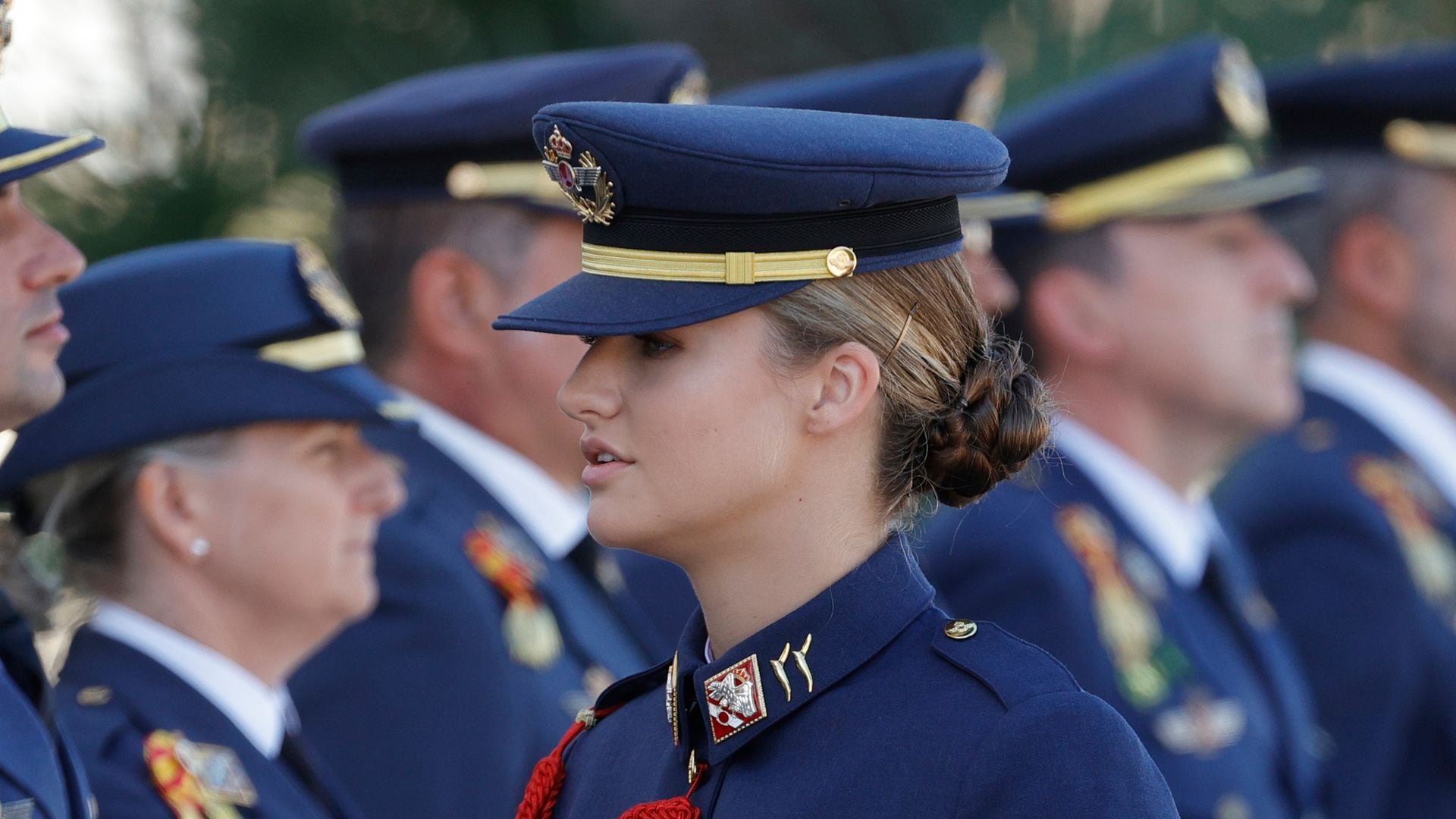 Leonor viste por primera vez el uniforme del Ejército del Aire: diseño específico y simbólico