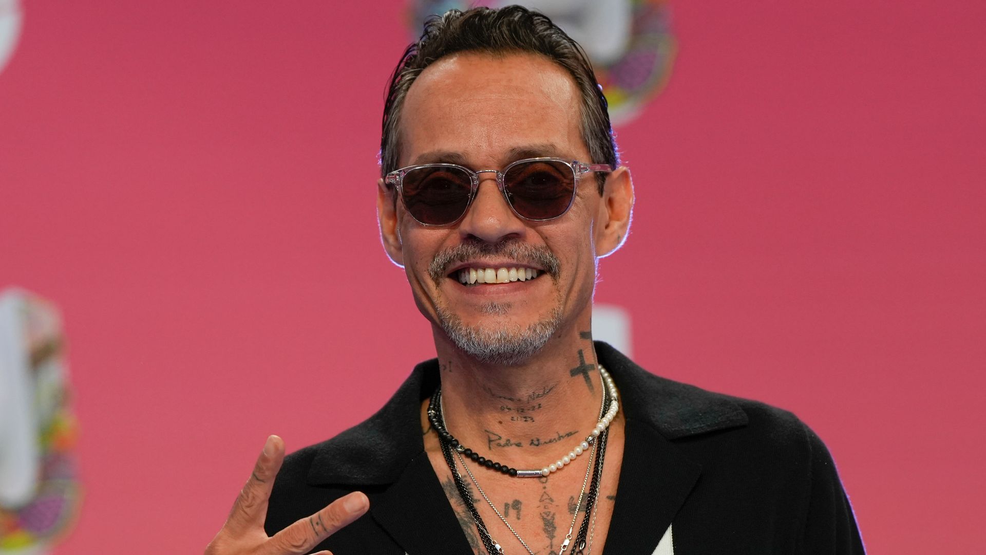 Marc Anthony en los Premios Juventud 2025, en Panamá.