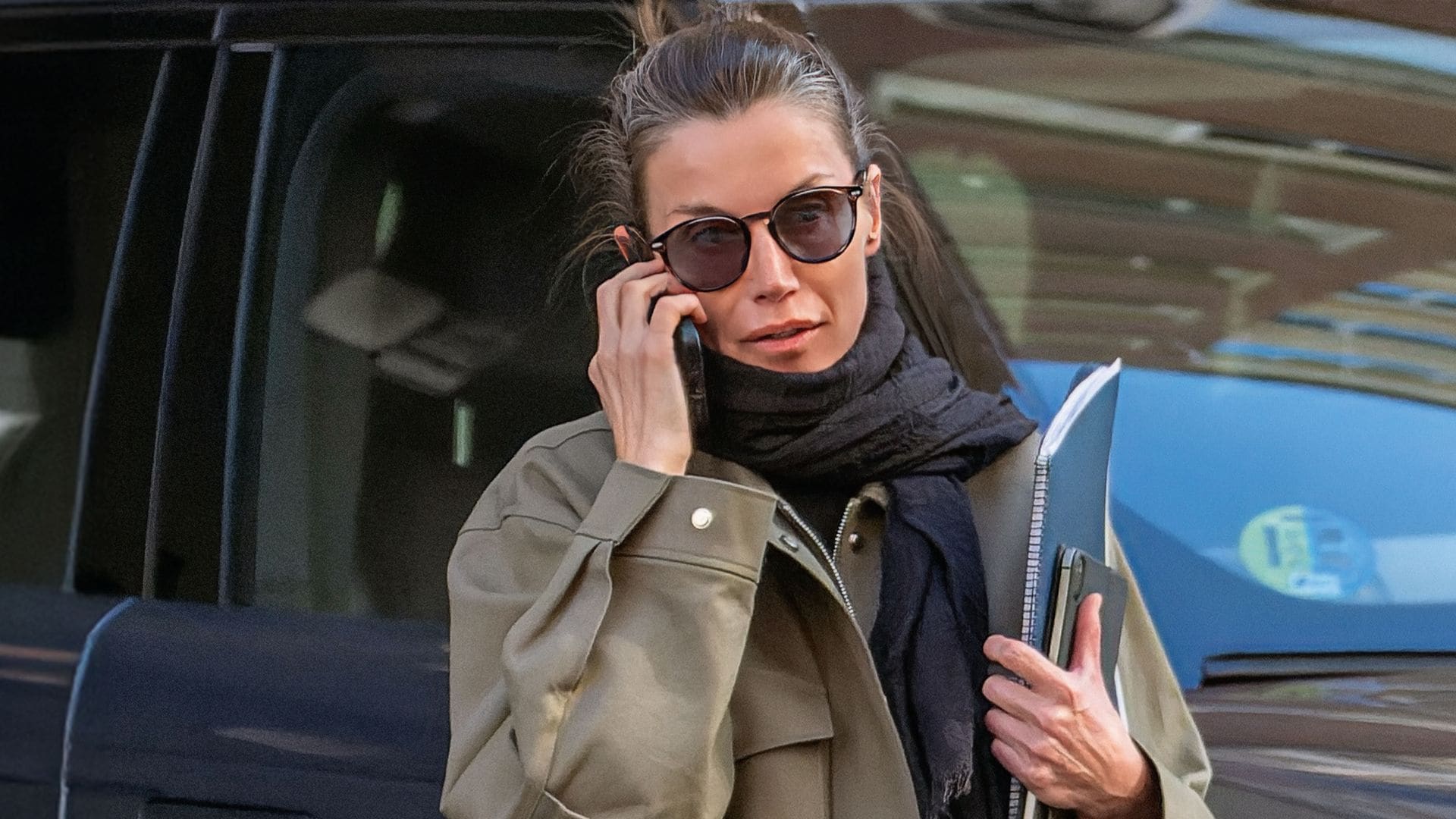EXCLUSIVA: La reina Letizia huye del lujo y elige un salón de belleza de precios asequibles en un barrio popular de Madrid