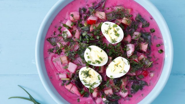 sopa remolacha kefir