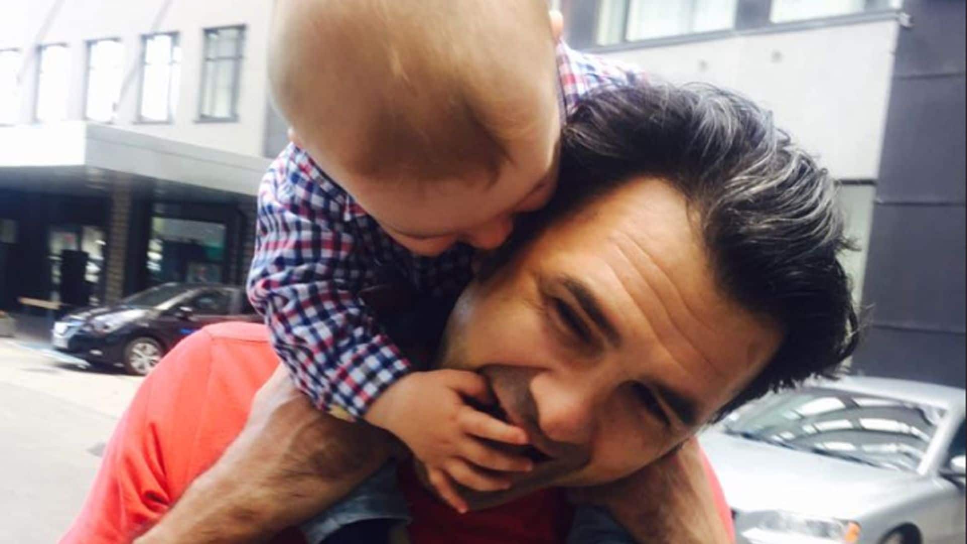 Las travesuras de Roke, el hijo de Iñaki López y Andrea Ropero