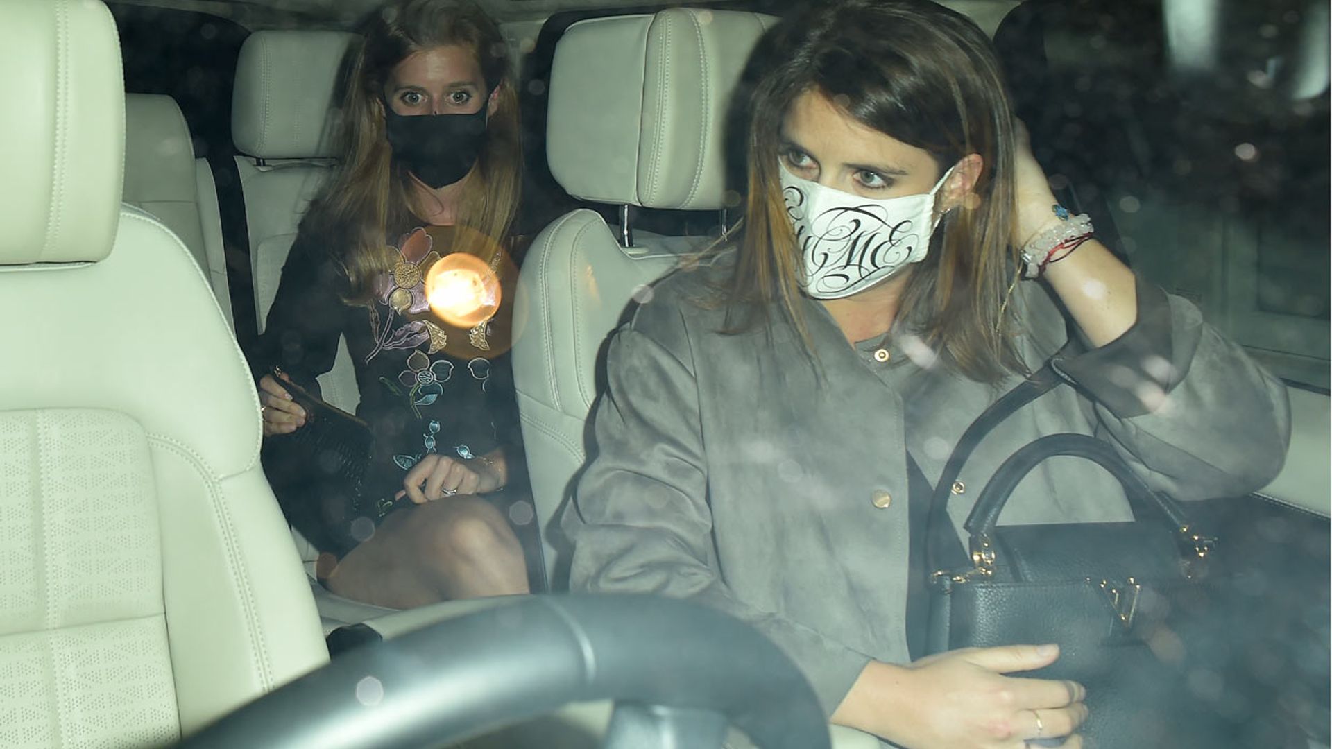 Beatriz y Eugenia de York, de fiesta en uno de los clubs favoritos de Marta Ortega