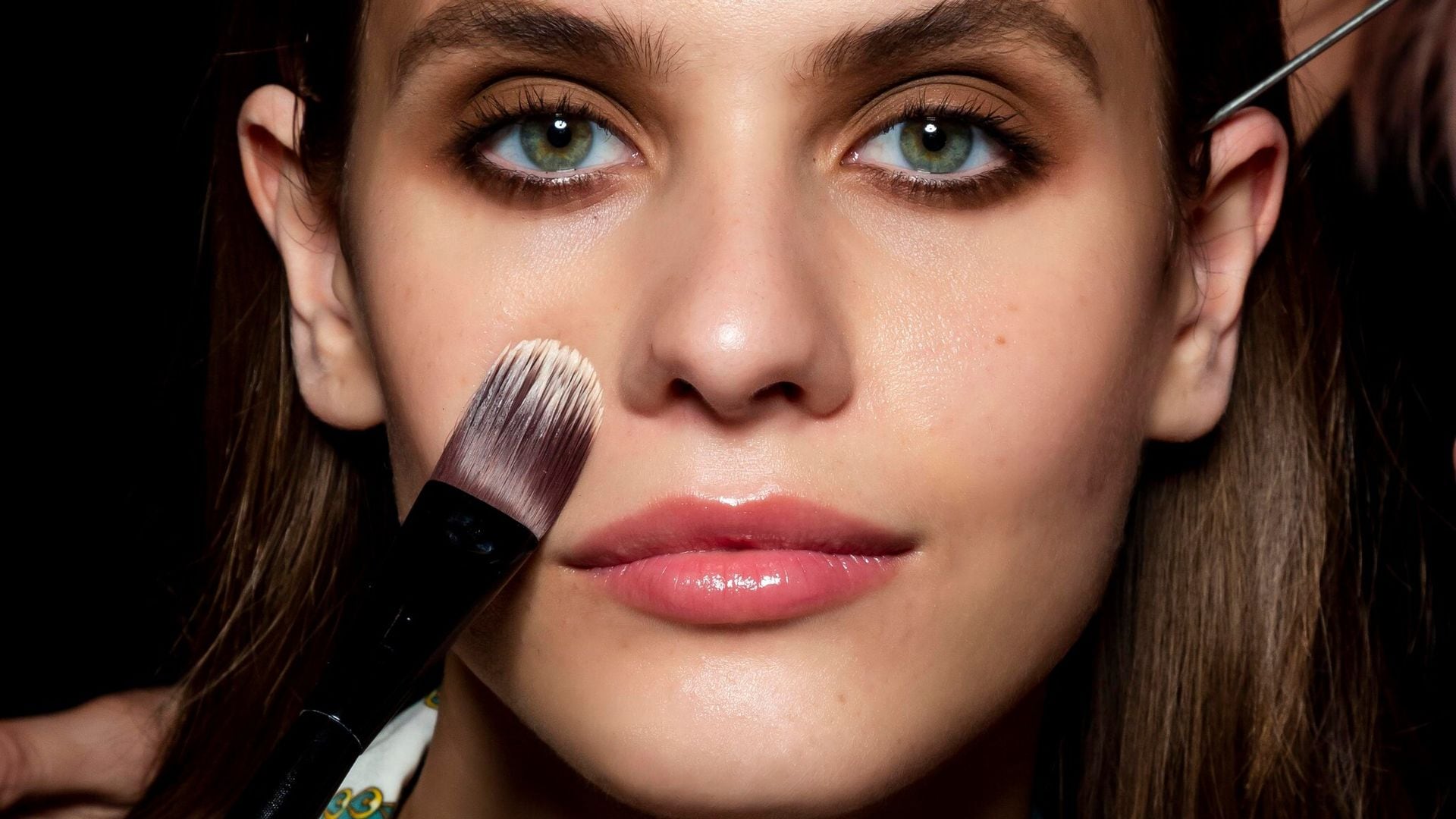 La importancia de mantener tus brochas de maquillaje limpias