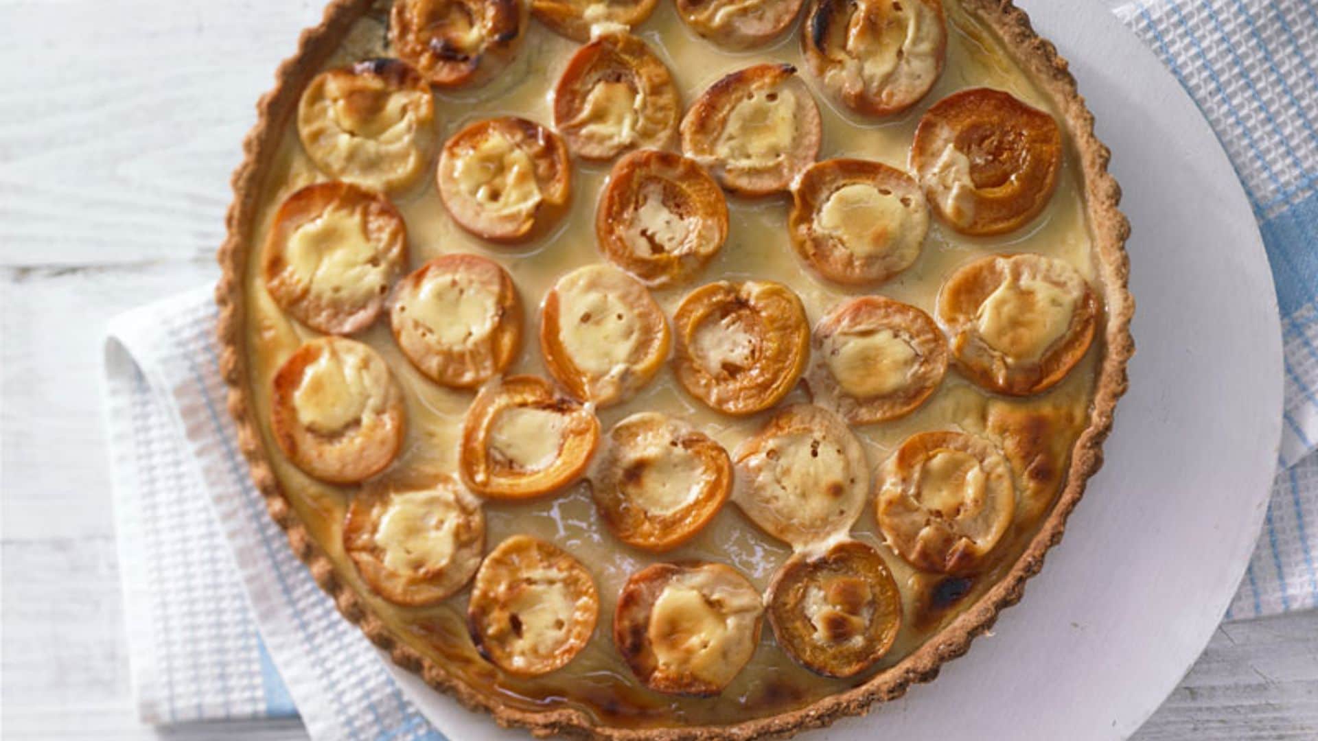 Tarta de albaricoques y yogur con miel
