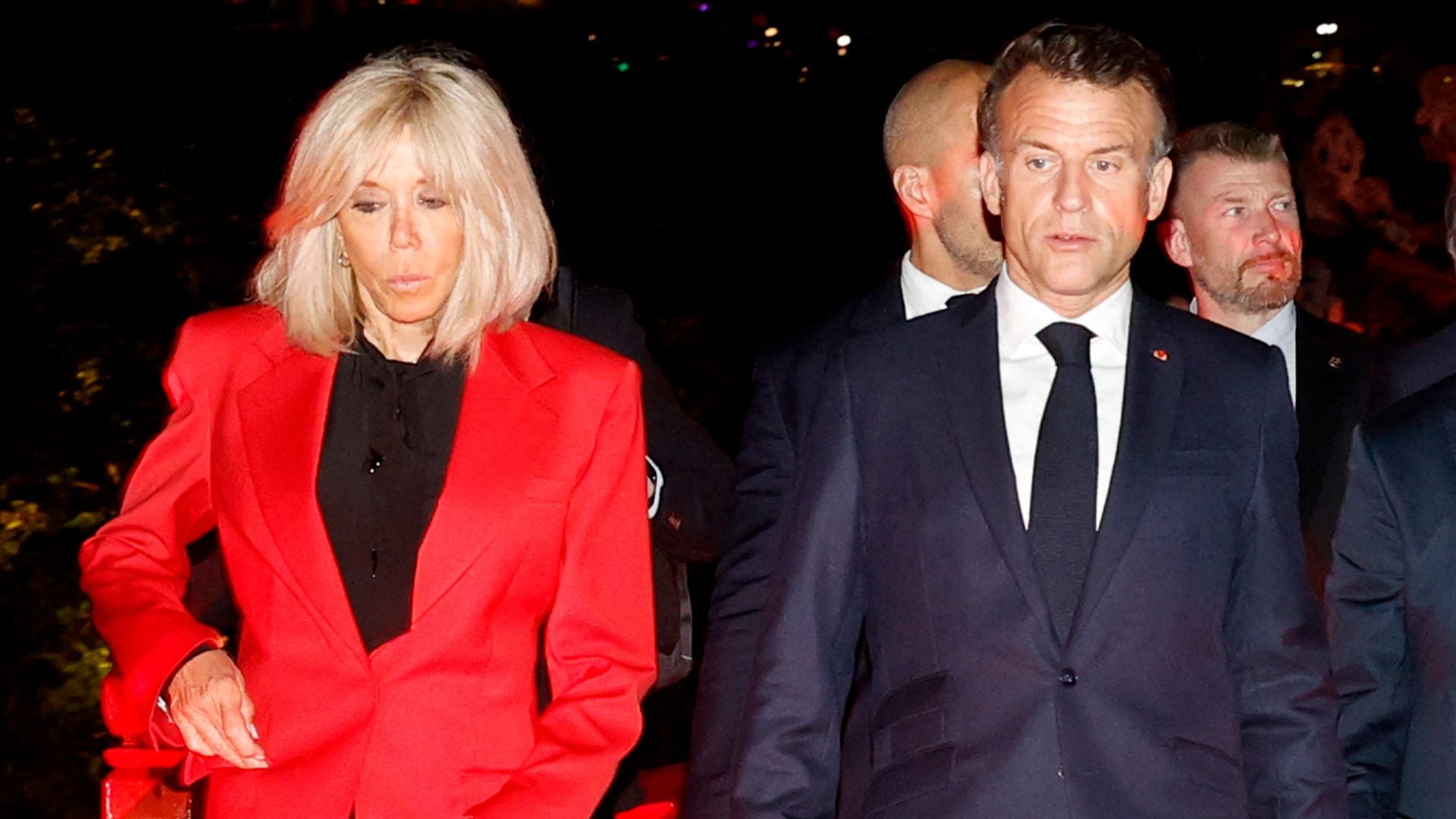 Revuelo mundial por la 'riña' de Brigitte a su marido Emmanuel Macron