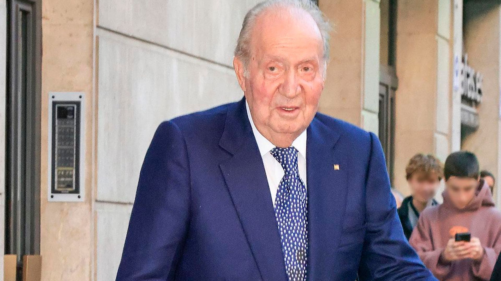 El rey don Juan Carlos, listo para sus siete viajes a España