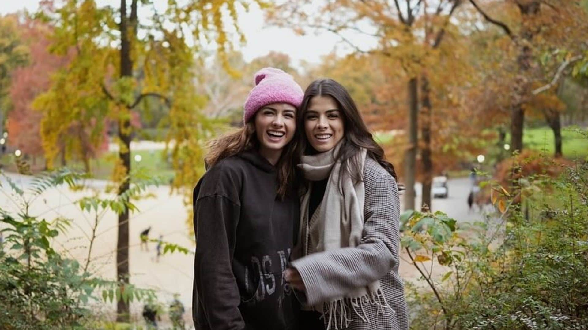 Nicole y Paulina Peña Pretelini.