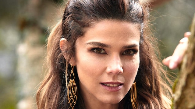 juana acosta hola 4059