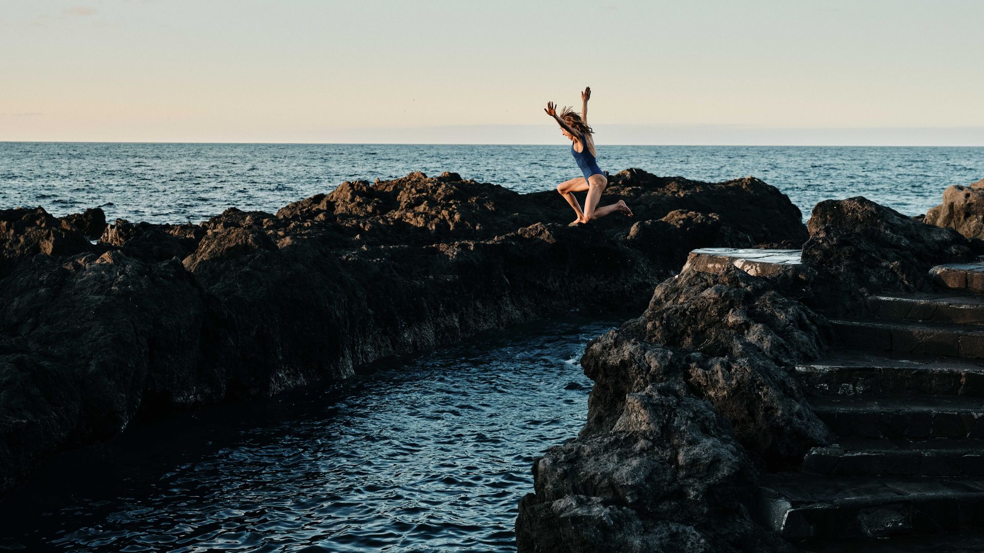 Por qué Tenerife es el destino de moda: qué ver, dónde comer y las experiencias que ofrece más allá de sus playas