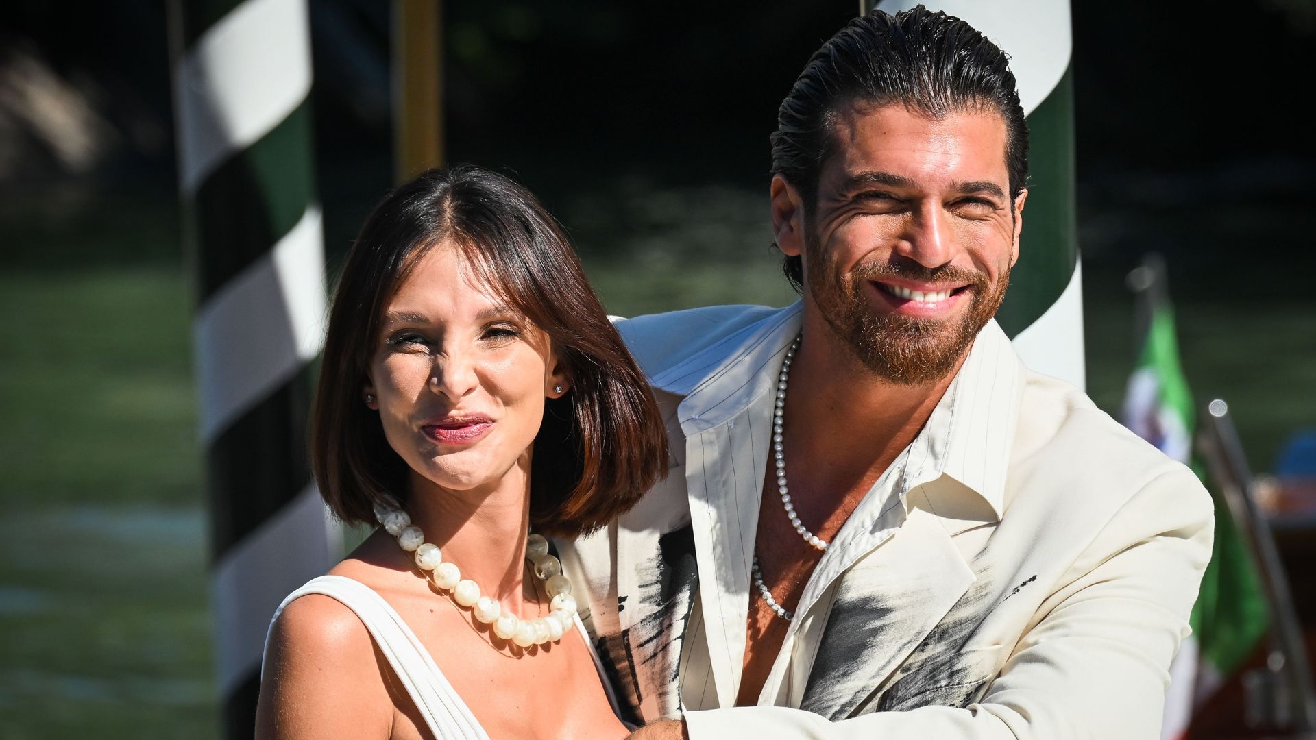 Can Yaman arrasa en el Festival de Venecia con premio, nuevo amor y rumores de boda