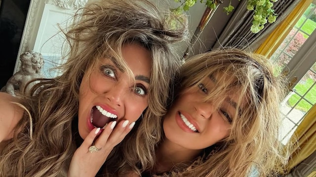 Anahí y Karol G se la pasaron muy bien grabando la pelea de telenovela 