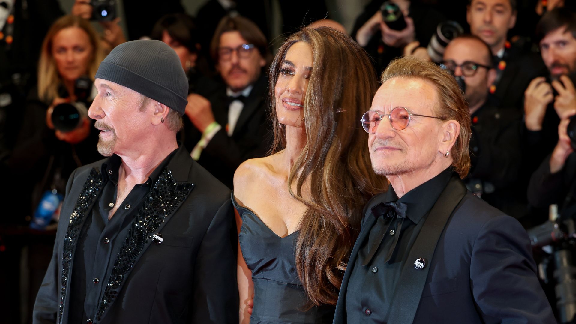 ¿Qué hacía Amal Clooney con U2 en el Festival de Cannes?
