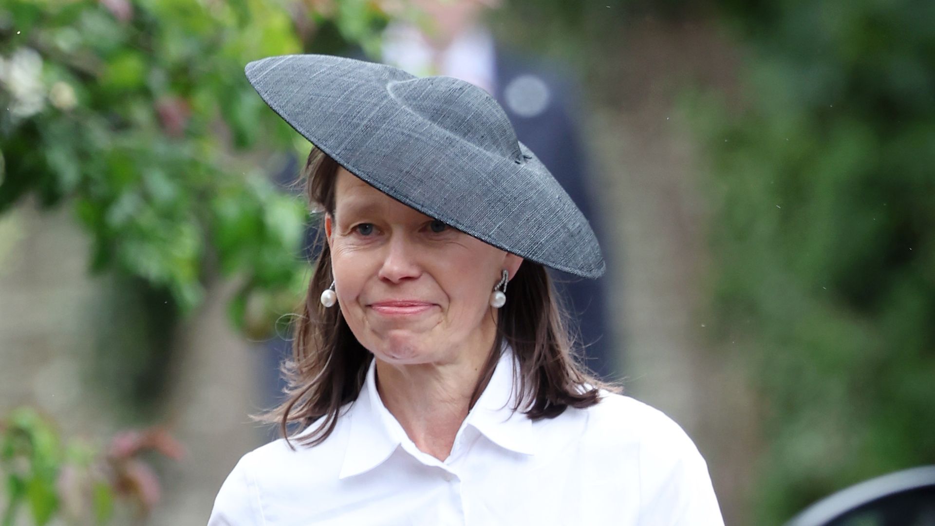 Lady Sarah Chatto llega a la boda de Peter Phillips y Harriet Sperling