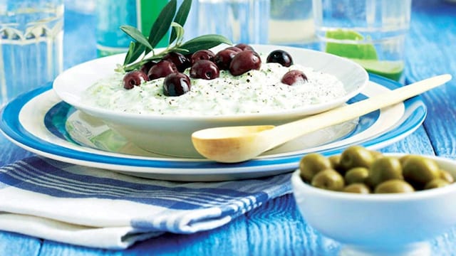 tzatziki aceitunas