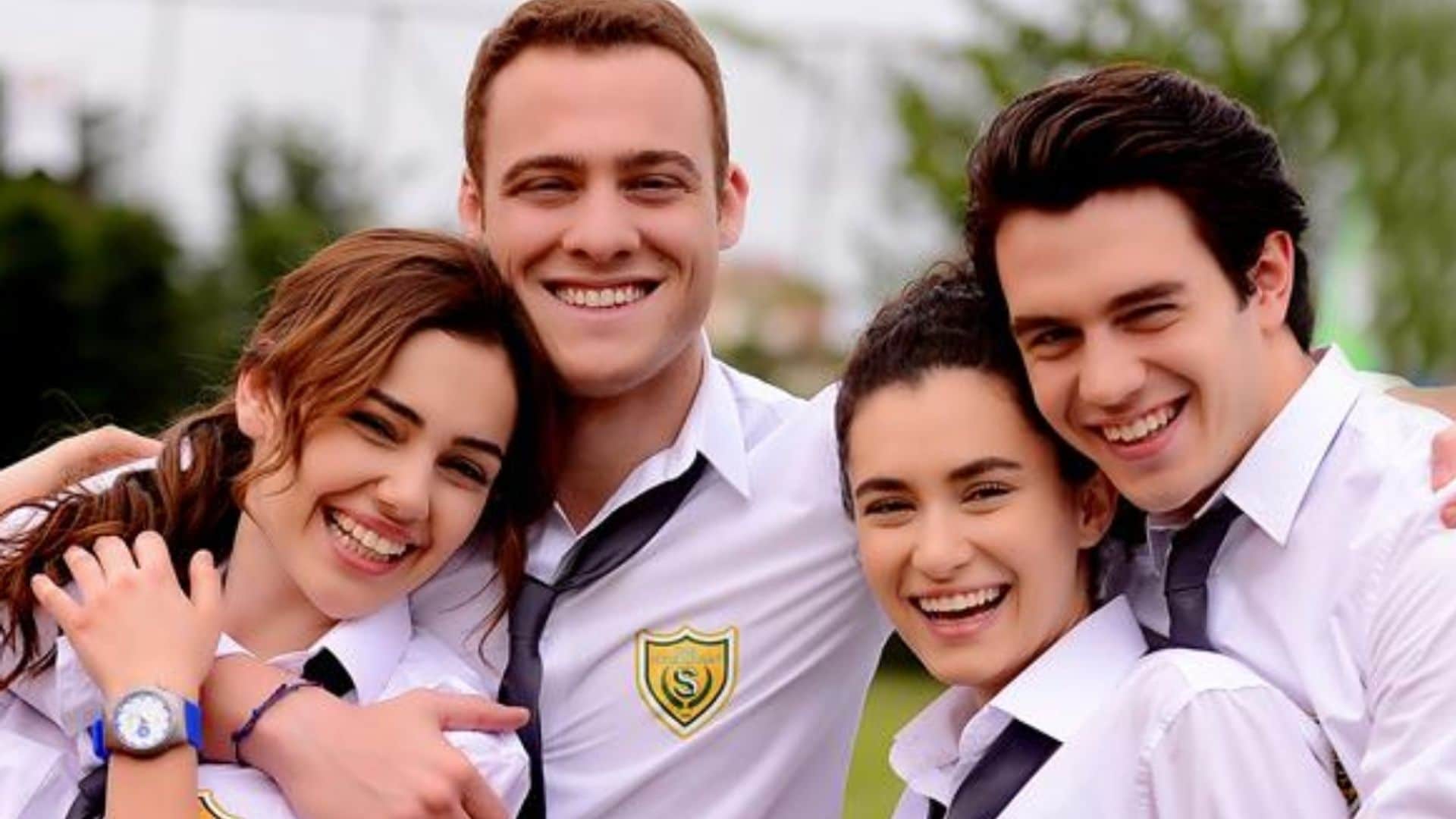 Descubre a un Kerem Bürsin de adolescente en la serie por la que estuvo a punto de dejar su carrera