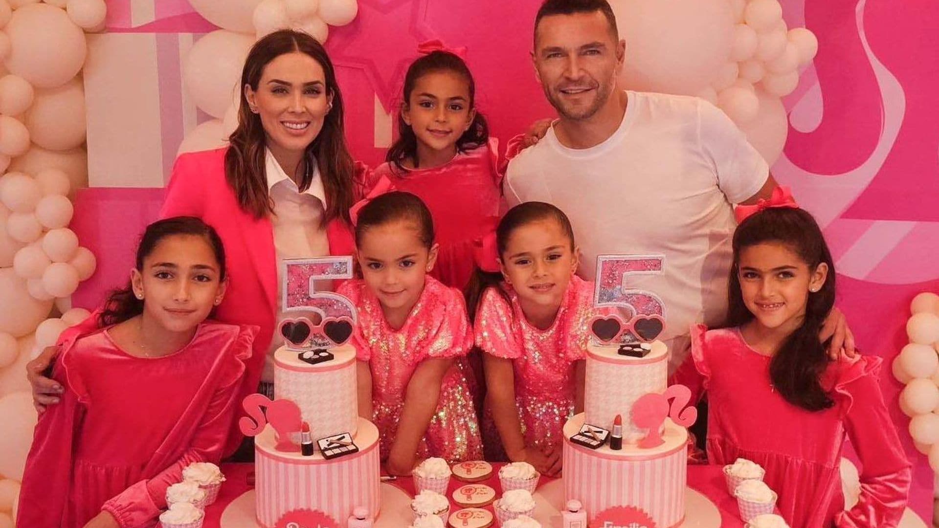 Jacky Bracamontes y la increíble fiesta de cumpleaños de sus mellizas inspirada en Barbie