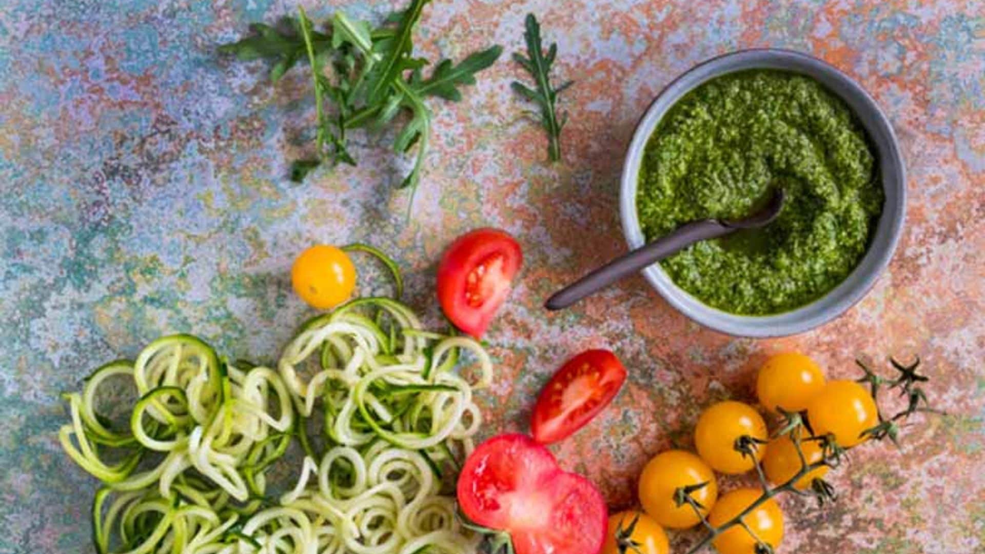 Espaguetis de calabacín con pesto
