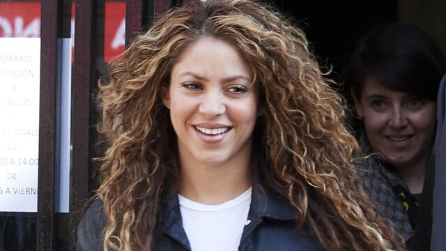 shakira2