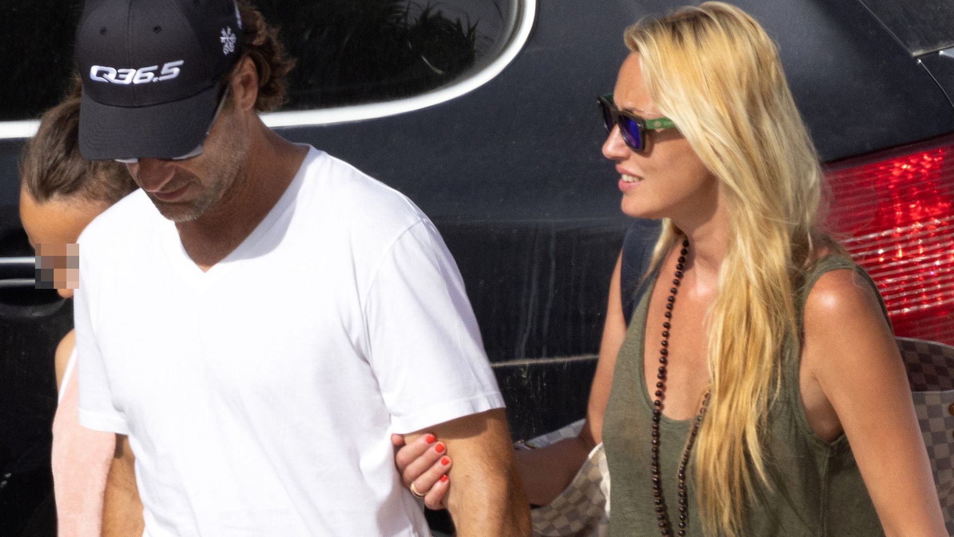 Jaime Anglada recibe la visita de Carolina Cerezuela y Carlos Moyá horas después de su grave accidente