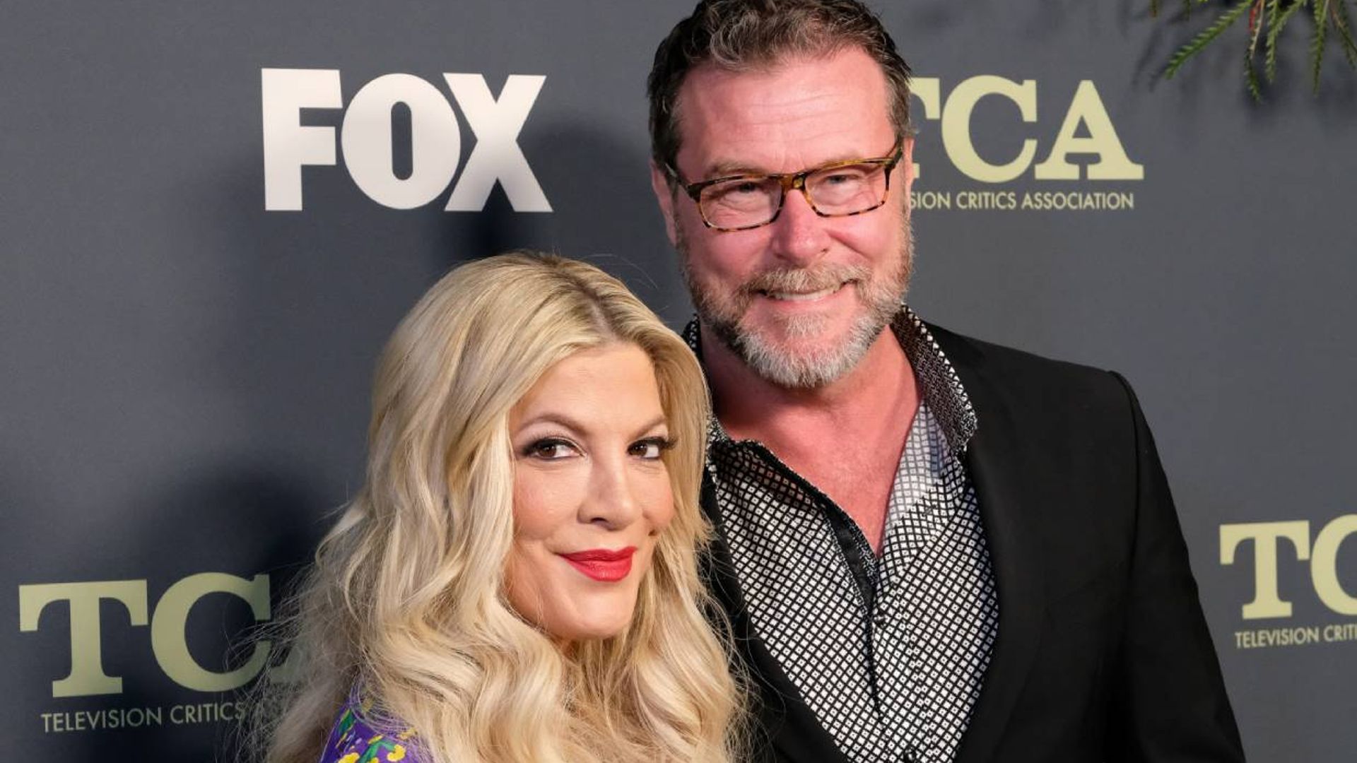 Tori Spelling y Dean McDermott se separan tras 18 años de matrimonio y cinco hijos en común