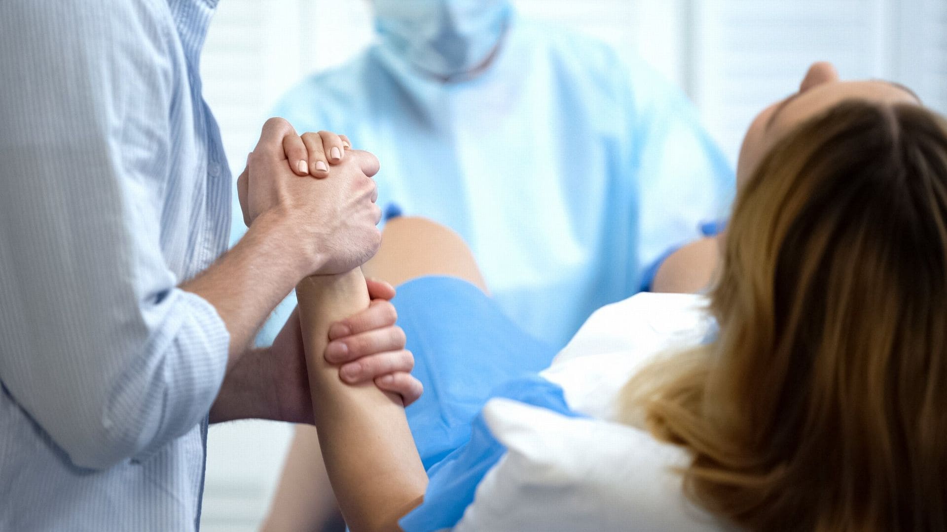 ¿Qué papel tienen las prostaglandinas en el parto?