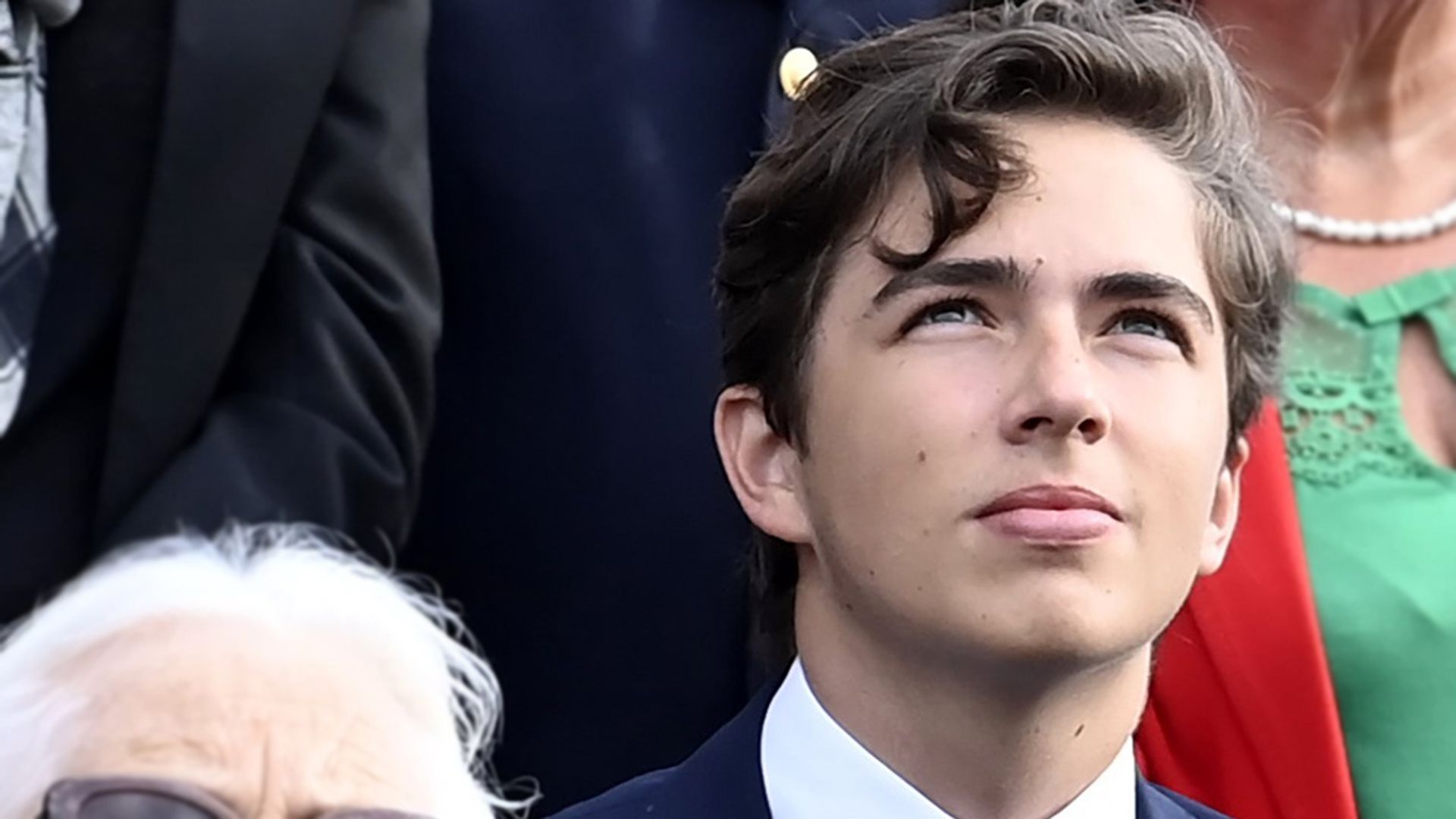 El príncipe Aymeric, el sobrino del rey Felipe de Bélgica de 18 años, tiene novia