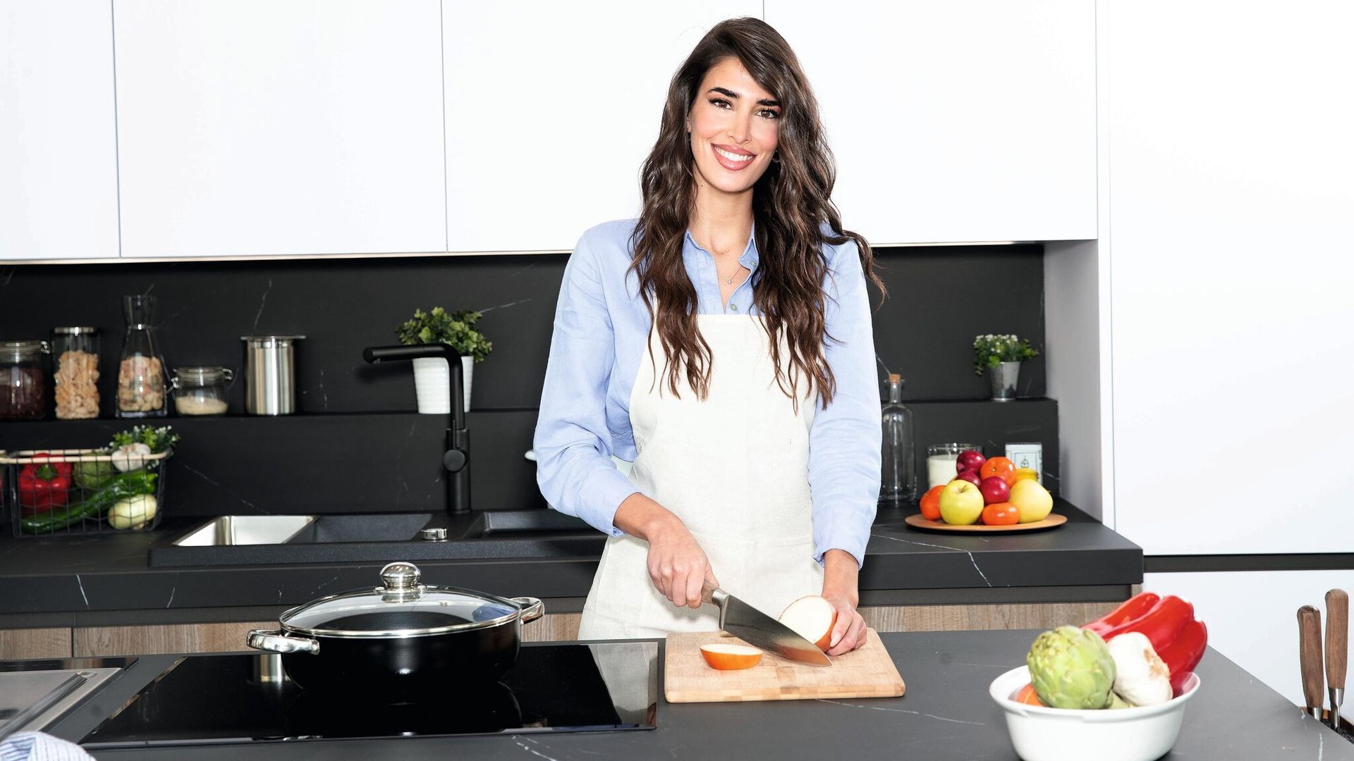 Lidia Torrent, la presentadora del momento nos desvela los secretos de su dieta saludable, heredada de su madre, Elsa Anka