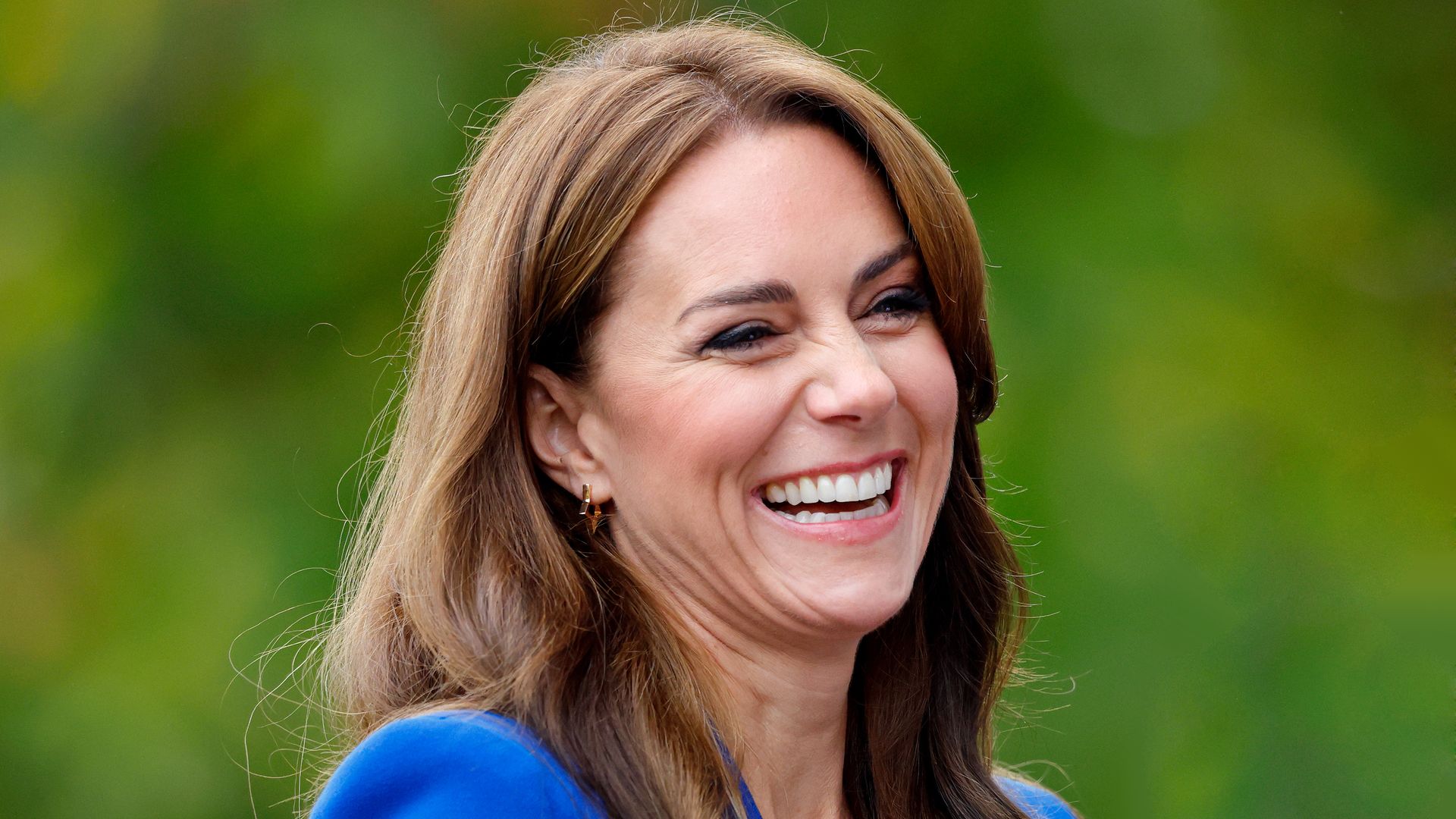 Kate Middleton asiste a un taller de bienestar mental de SportsAid en el Centro Deportivo Nacional de la Abadía de Bisham para conmemorar el Día Mundial de la Salud Mental el 12 de octubre de 2023 en Marlow, Inglaterra