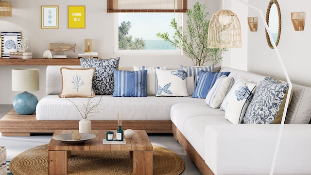 Salón decorado con estilo mediterráneo