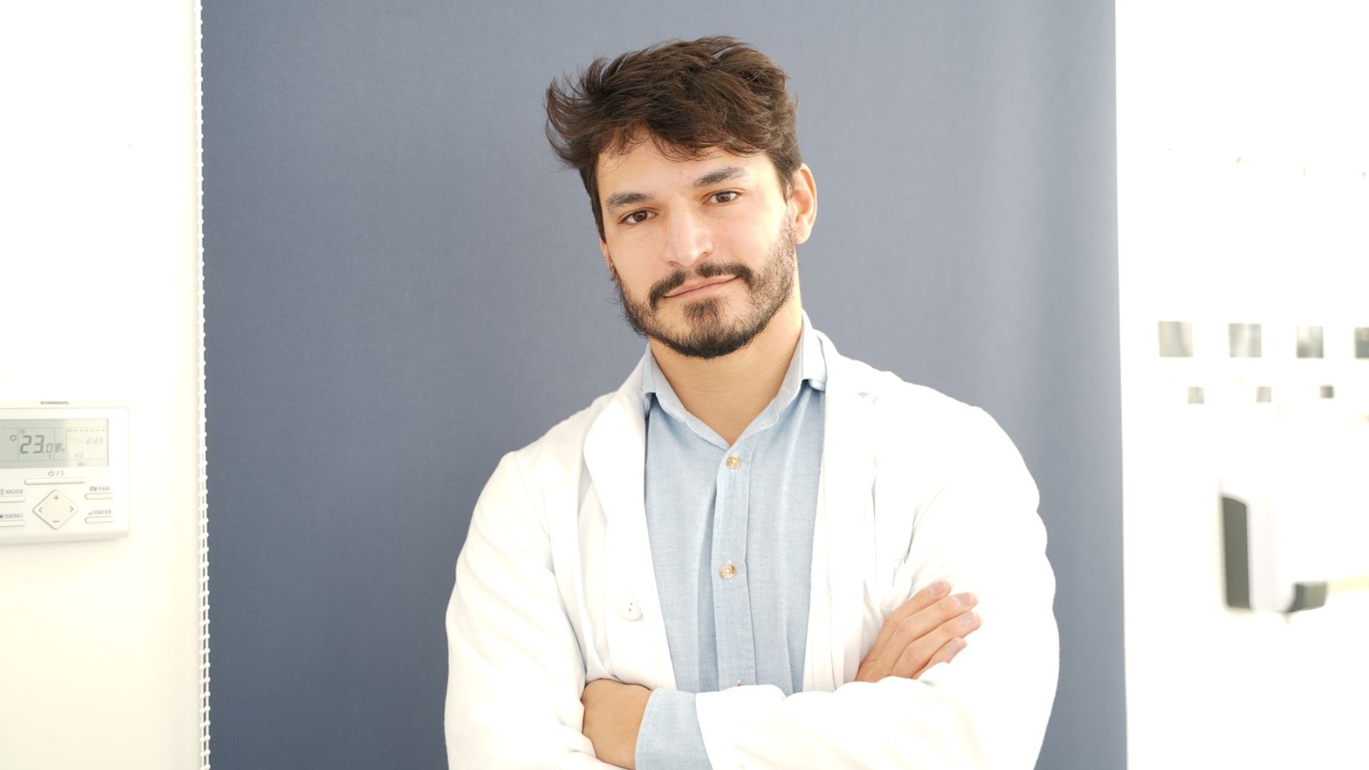 Dr. Eduardo Varas, dermatólogo
