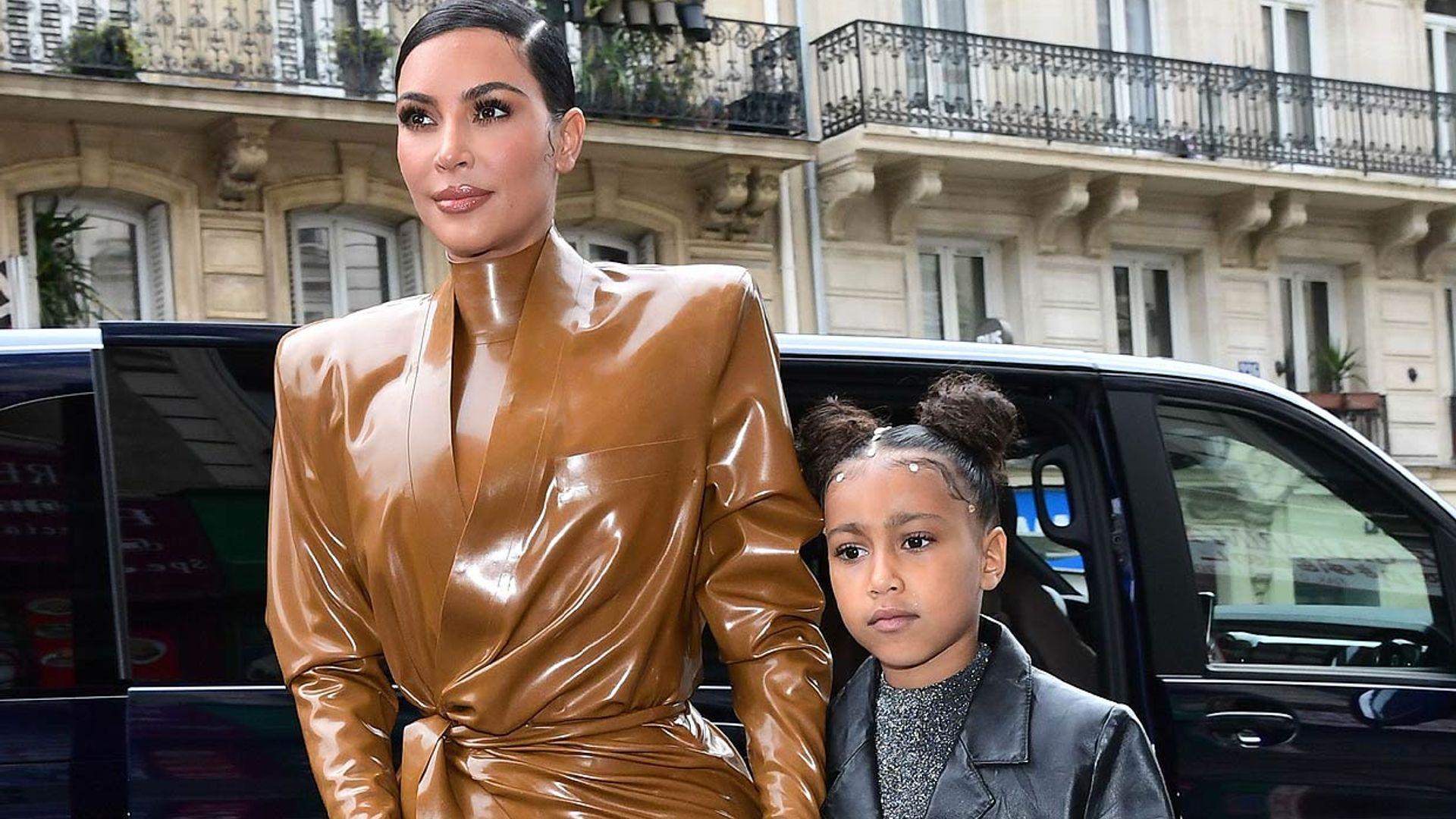 ¿Ha pintado North este cuadro? El enfado de Kim Kardashian por las dudas sobre su hija