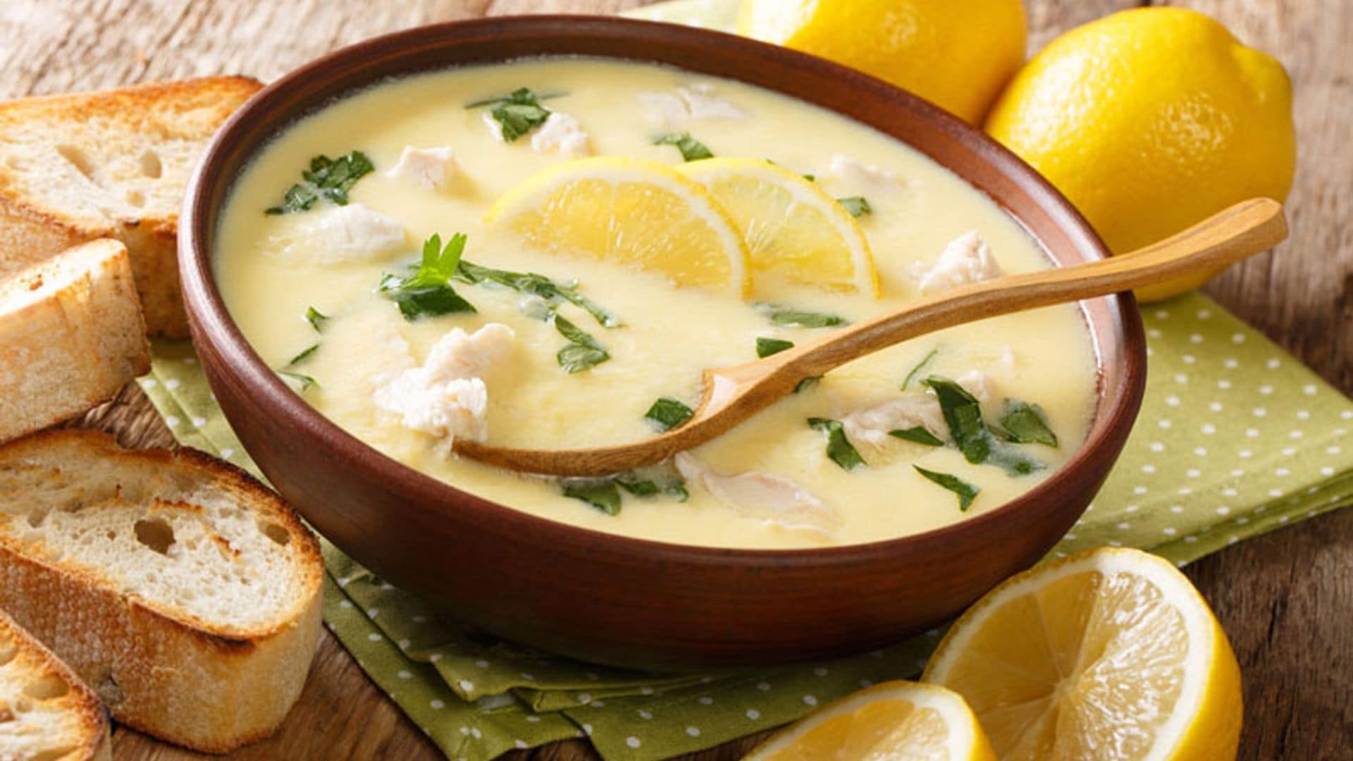 Sopa griega de limón con pollo