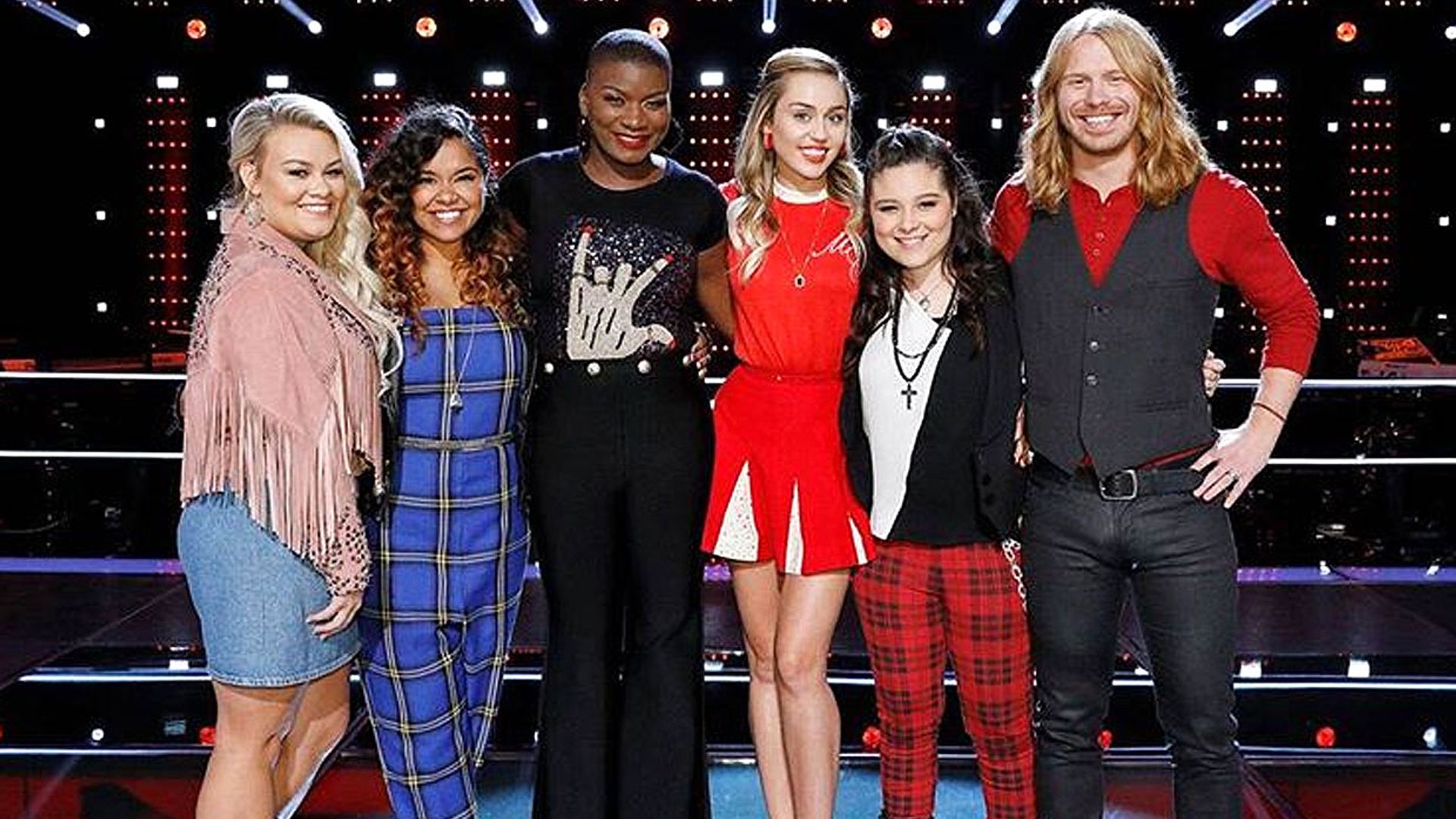 Miley Cyrus, rota tras la muerte de una de las concursantes de su equipo en 'La Voz'