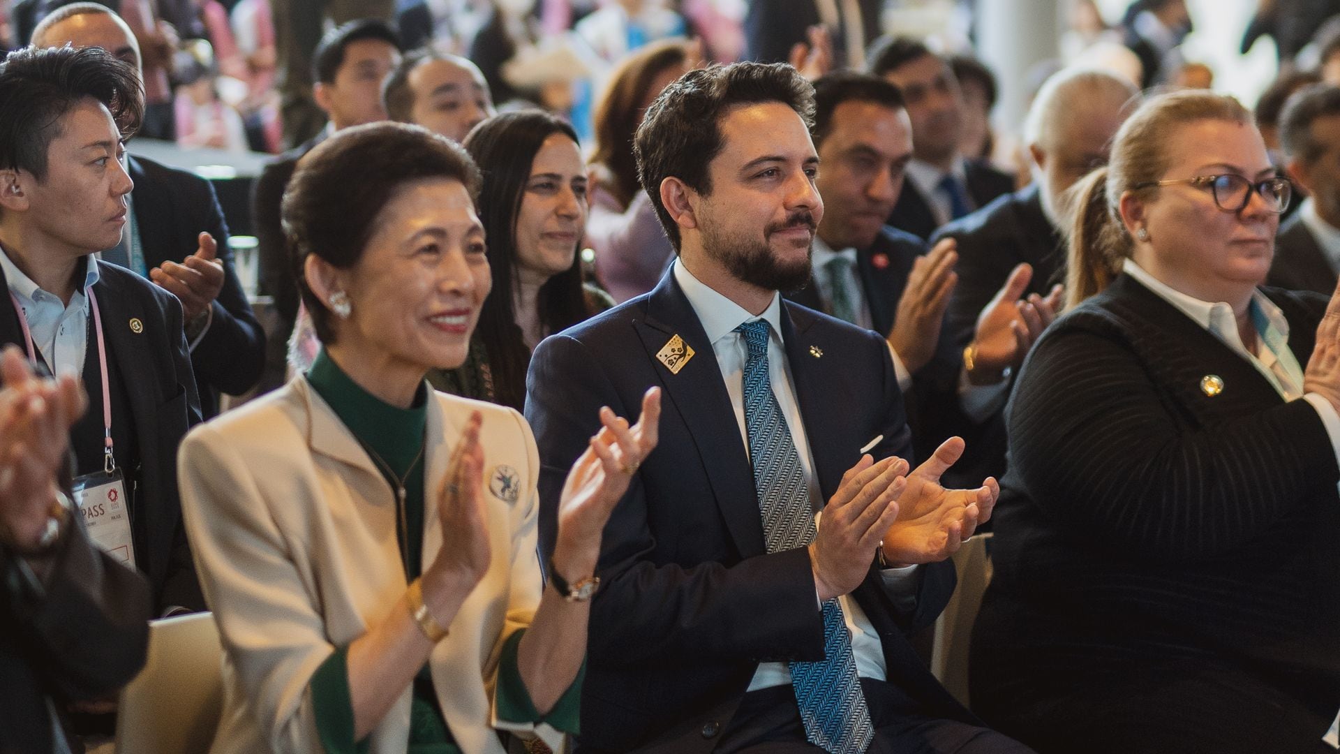 Hussein de Jordania durante su visita a Japón para representar a su país y a la Corte Real Hachemita en la Expo de Osaka 2025, un evento global