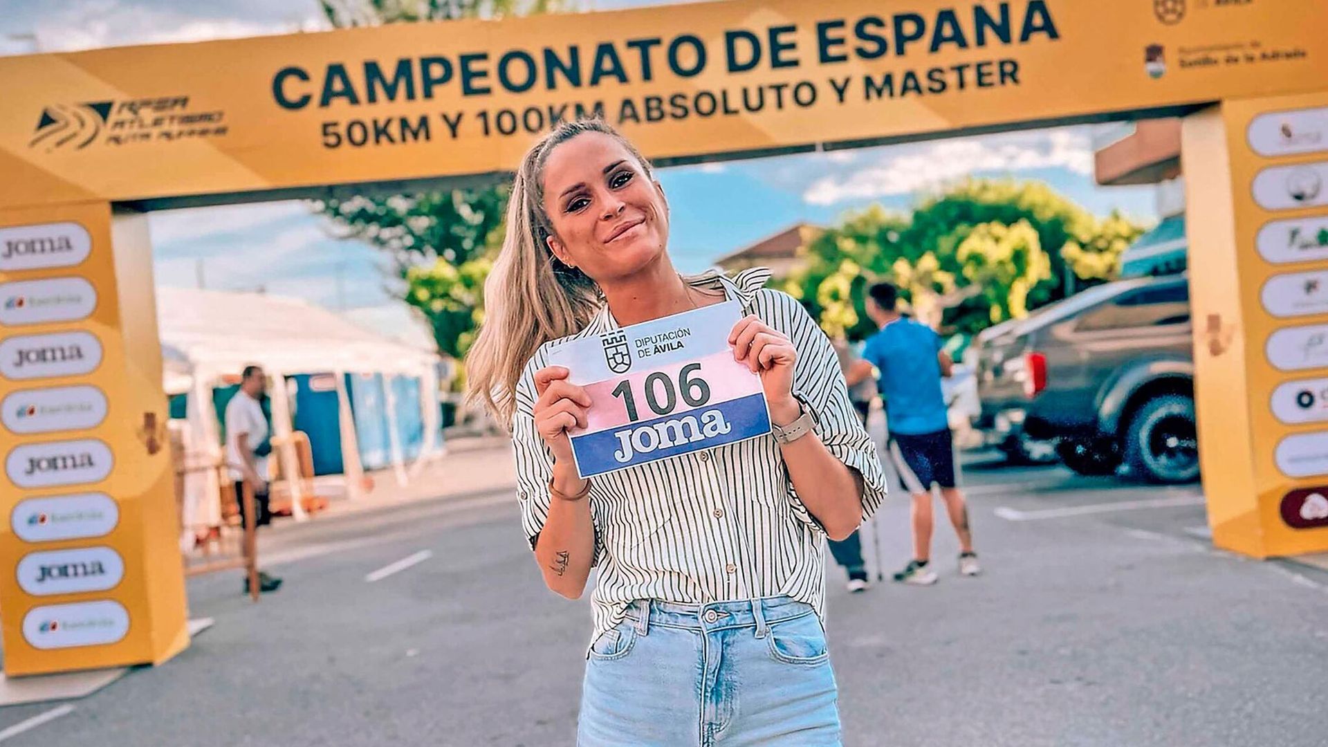 Verdeliss, madre de ocho hijos, habla con ¡HOLA! de su inesperada gesta deportiva: campeona de España de 100 km. ruta