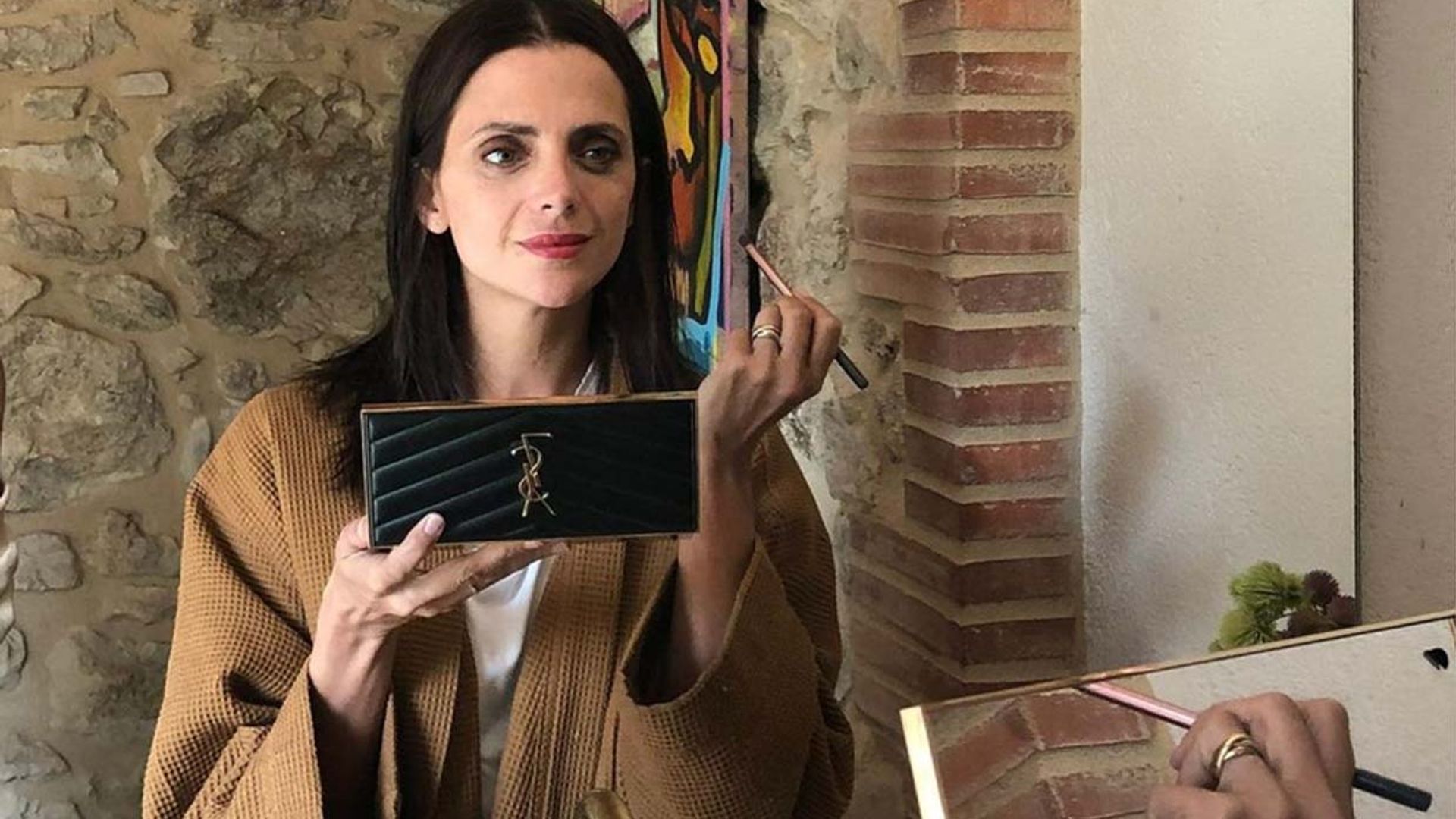 ¿Macarena Gómez y Aldo Comas son unos fanáticos de la moda? ¡No te pierdas las respuestas de la actriz al test de HOLA de verdadero o falso!