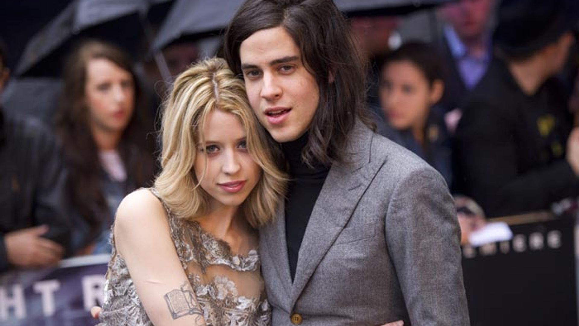 El viudo de Peaches Geldof recupera la ilusión con una amiga de su mujer