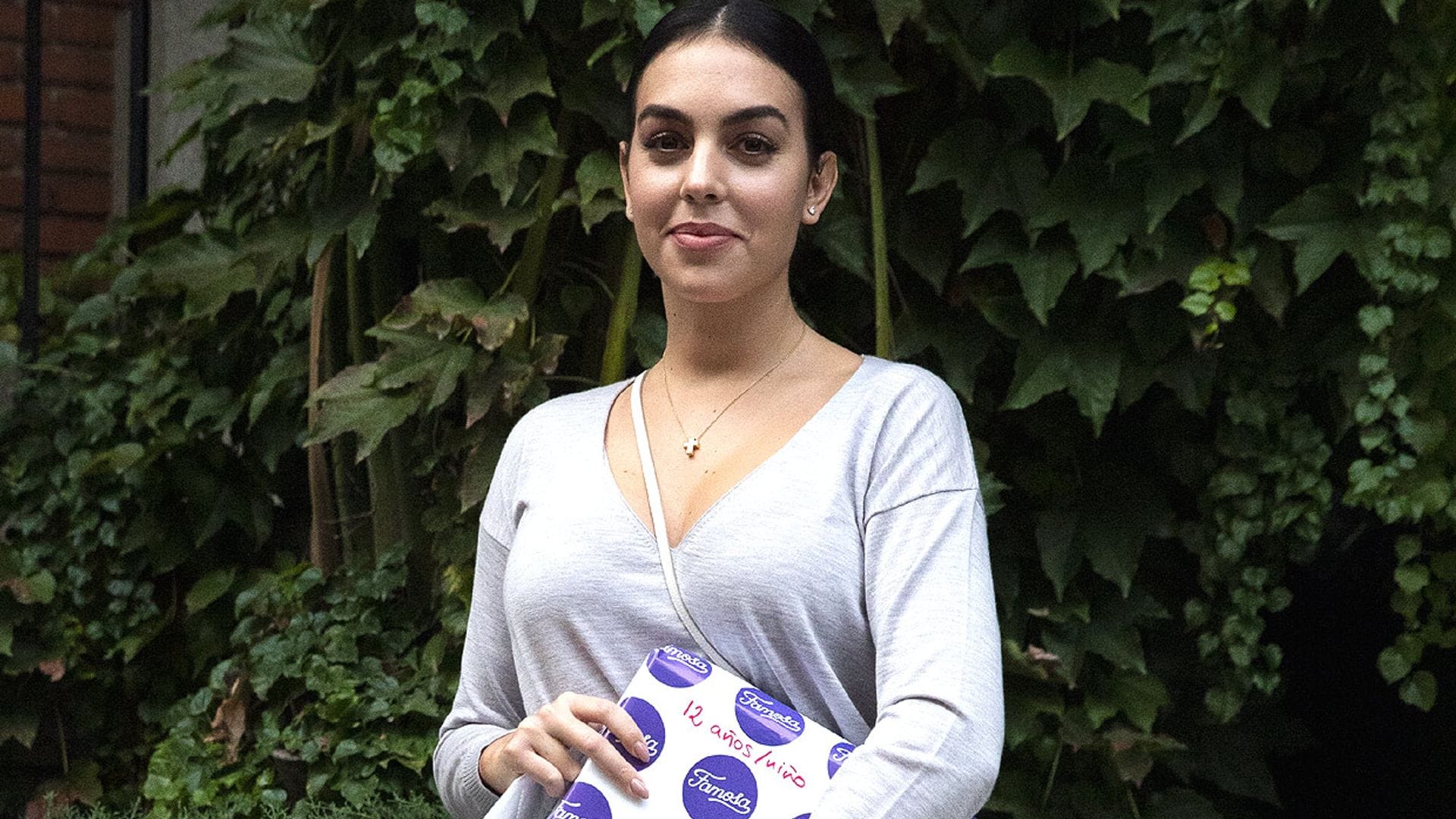 Georgina Rodríguez, ilusionada con la felicitación que ha recibido de ¡la reina Sofía!