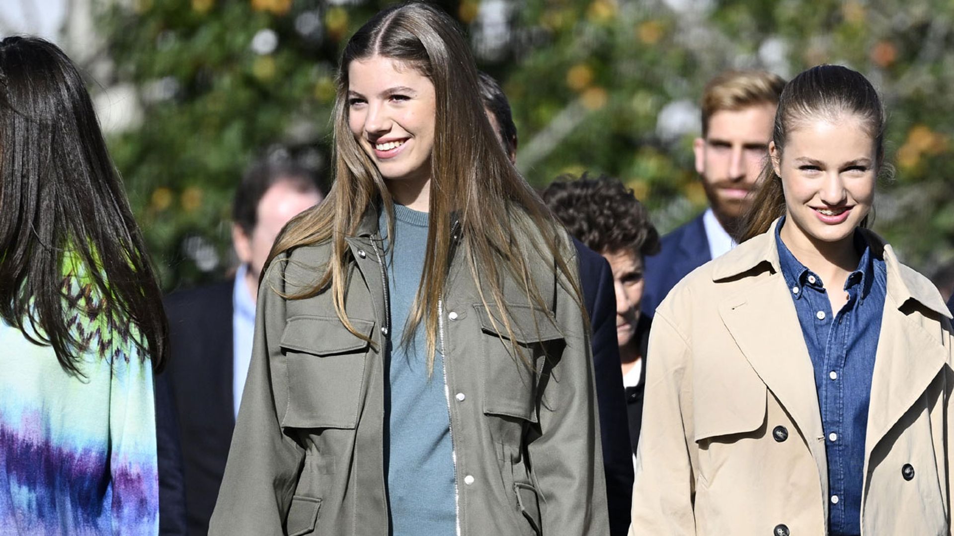 La imagen 'sport' de la infanta Sofía con una chaqueta cargo y los vaqueros 'wide leg' que adora la generación Z